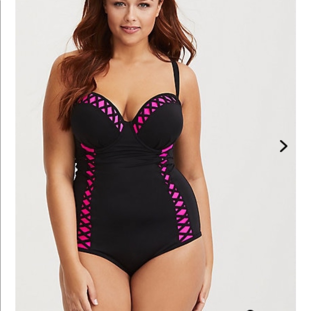 New Torrid 2x Swimsuit